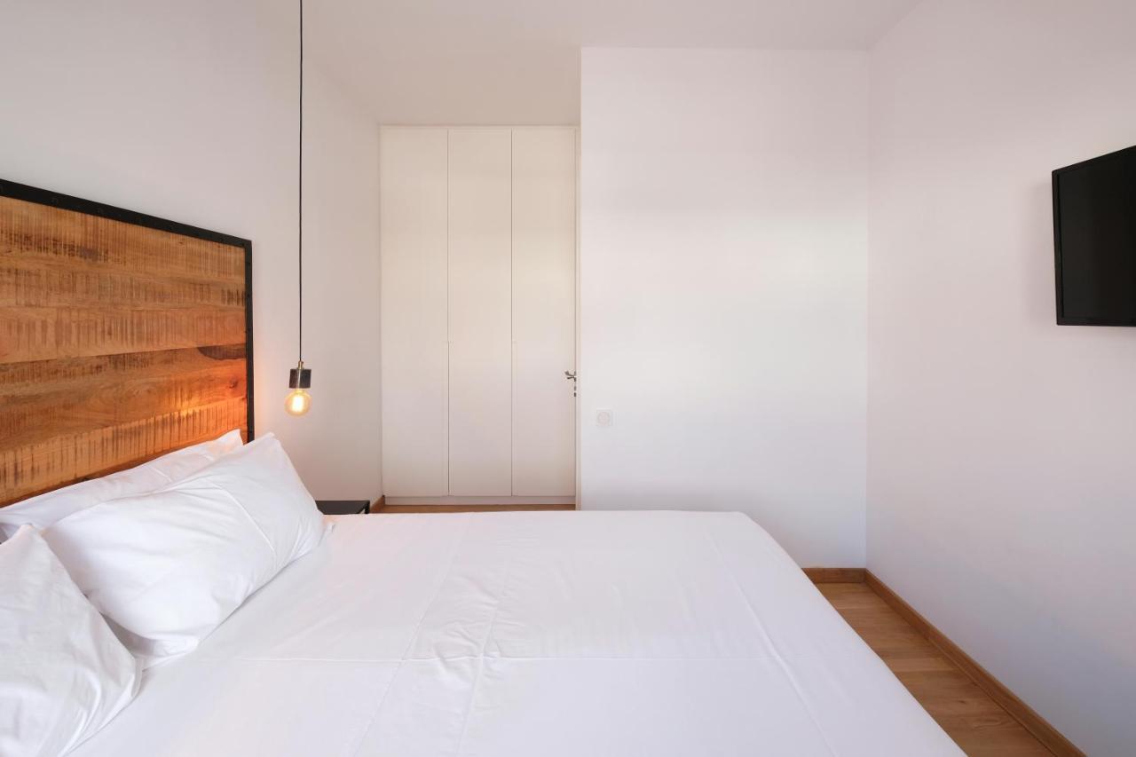 Amazing Suite At Glyfada With Sea View & Jacuzzi Athens Exterior photo
